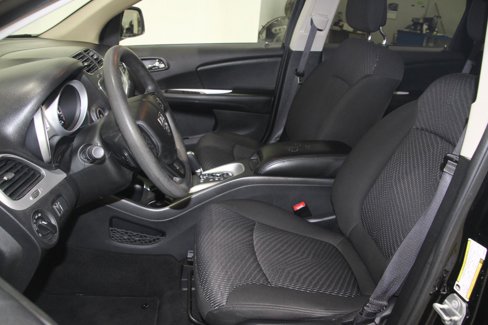 Used 2019 Dodge Journey SE image 15