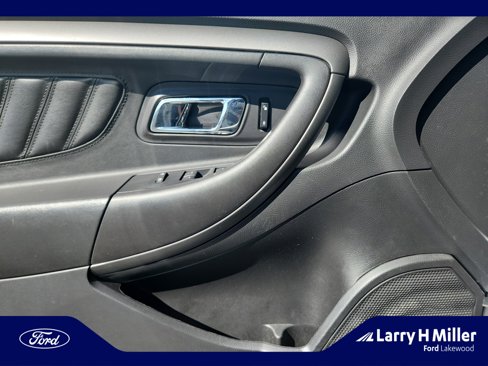 Used 2010 Ford Taurus SEL image 13
