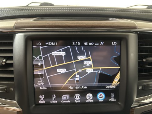 Used 2017 RAM 1500 Laramie image 16
