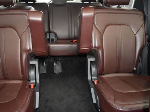 Used 2023 Ford Expedition Limited image 27