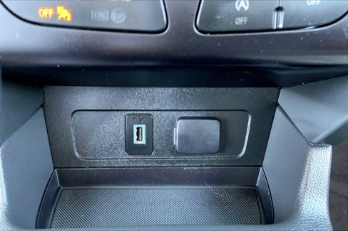 Used 2017 Ford Escape SE w/ SE Leather Comfort Package image 29