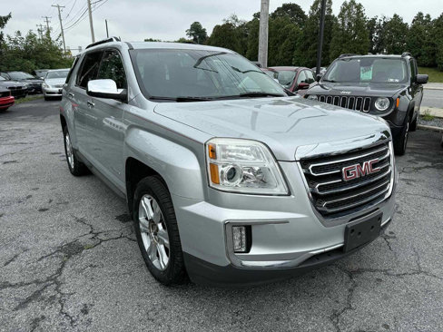 Used 2017 GMC Terrain SLT w/ Driver Alert Package I image 2