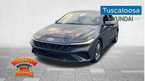 Used 2024 Hyundai Elantra SEL image 4