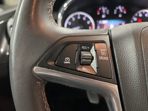 Certified 2021 Buick Encore Preferred w/ Safety Package image 25