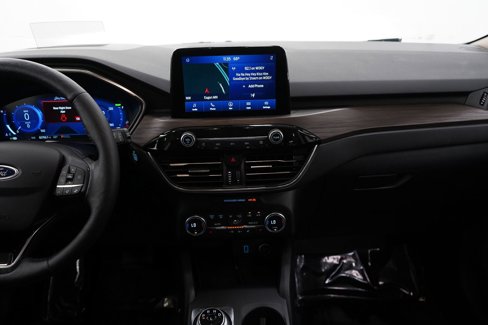 Used 2020 Ford Escape Titanium w/ Titanium Premium Package 2.0 image 14