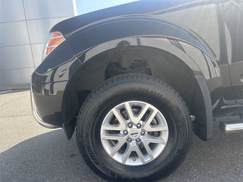 Used 2016 Nissan Frontier SV w/ SV Value Truck Package image 18