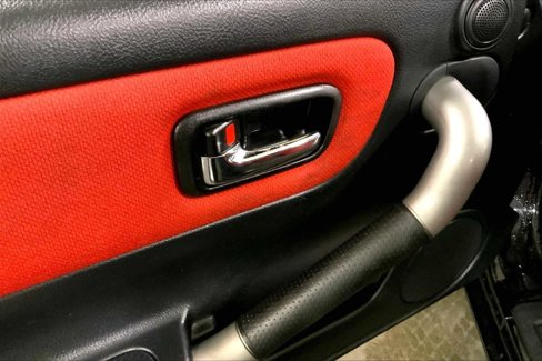 Used 2000 Toyota MR2 image 30