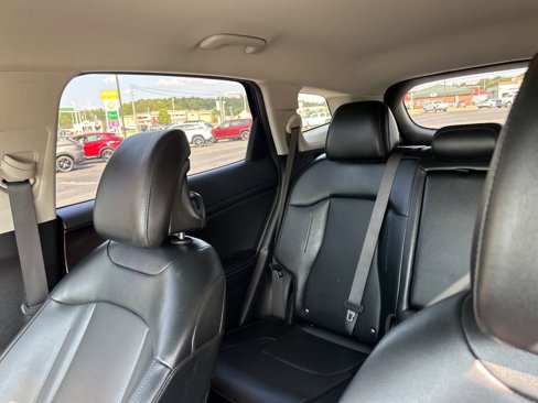 Used 2023 Kia Sportage EX image 19