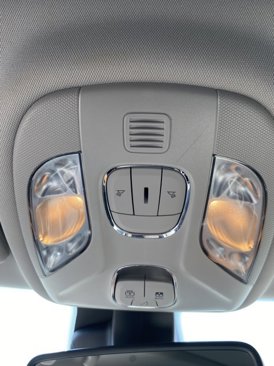 Used 2022 Jeep Compass Limited w/ Sun and Sound Group image 35