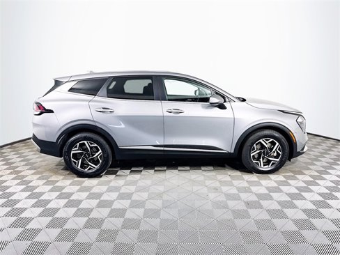 Used 2023 Kia Sportage LX image 25