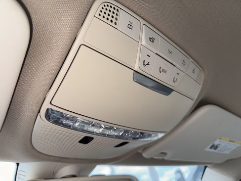 Used 2016 Mercedes-Benz C 300 Sedan image 14