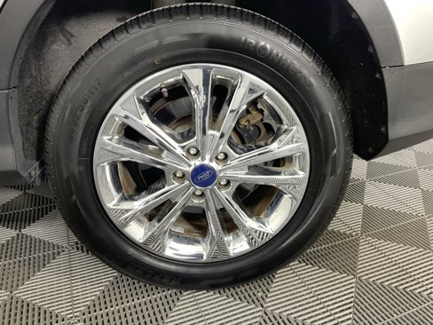 Used 2017 Ford Escape SE image 39