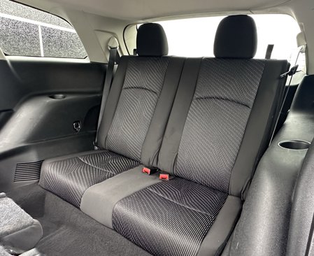 Used 2016 Dodge Journey SE w/ Flexible Seating Group image 17