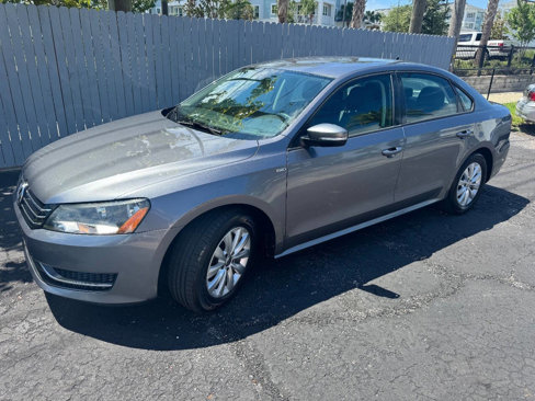 Used 2015 Volkswagen Passat 1.8T Wolfsburg Edition image 8
