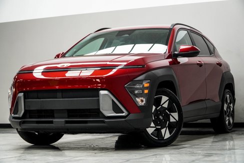 Used 2024 Hyundai Kona SEL image 1