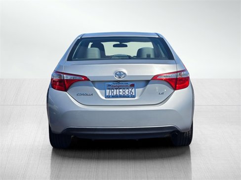 Used 2016 Toyota Corolla LE image 5