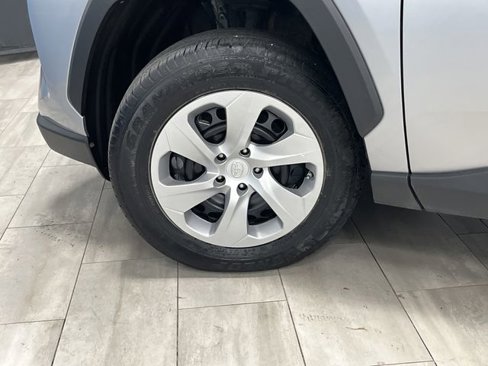 Used 2023 Toyota RAV4 LE image 31
