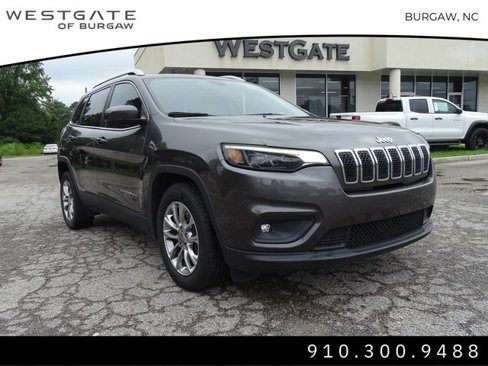 Used 2019 Jeep Cherokee Latitude Plus w/ Comfort/Convenience Group image 2