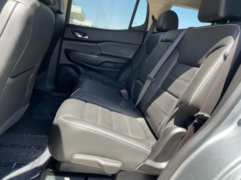 Used 2023 GMC Acadia Denali image 8