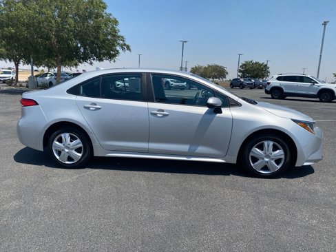 Used 2022 Toyota Corolla LE image 8