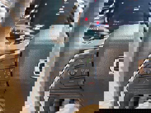 New 2025 Jeep Grand Cherokee L Limited image 7