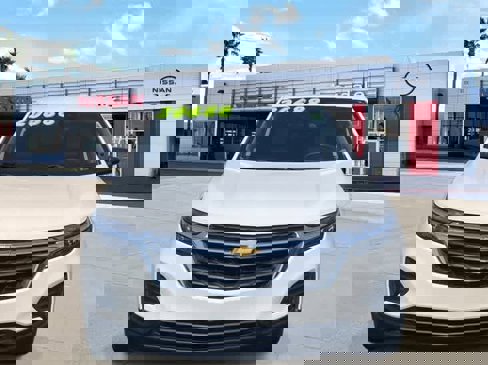 Used 2024 Chevrolet Equinox LS w/ LS Convenience Package image 9