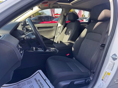 Used 2023 Honda Civic EX image 13