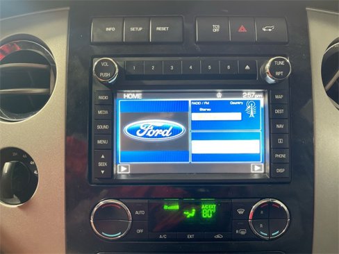 Used 2013 Ford Expedition EL Limited image 16