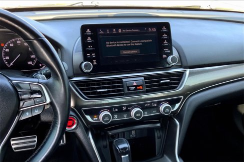 Used 2018 Honda Accord Sport image 7