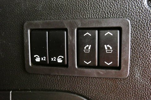 Used 2019 Chevrolet Suburban LT image 39