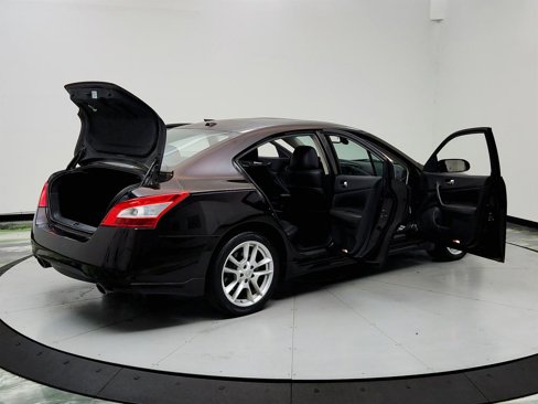Used 2011 Nissan Maxima 3.5 SV image 11