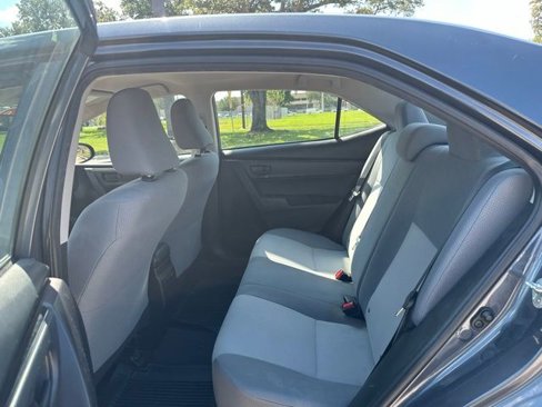 Used 2017 Toyota Corolla L image 12