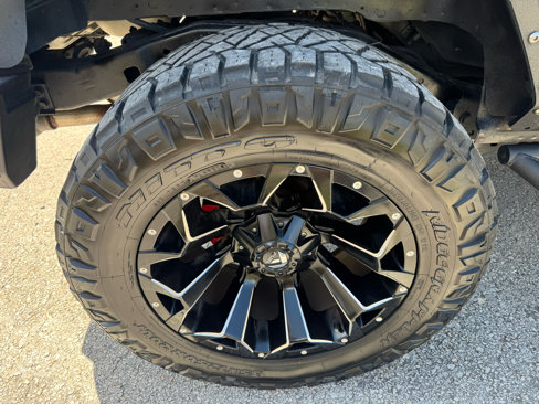 Used 2012 Jeep Wrangler Unlimited Sport image 13