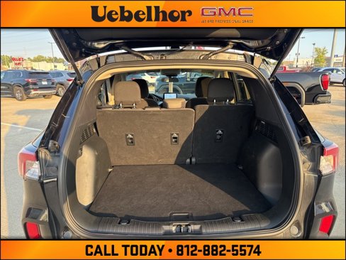 Used 2020 Ford Escape SE image 9