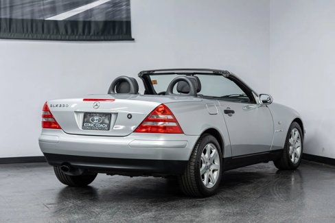 Used 1998 Mercedes-Benz SLK 230 image 31
