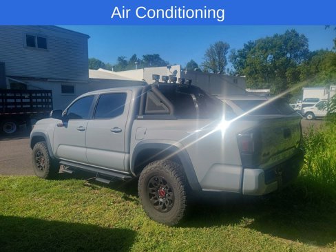 Used 2017 Toyota Tacoma TRD Pro image 5