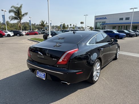 Used 2013 Jaguar XJ image 5