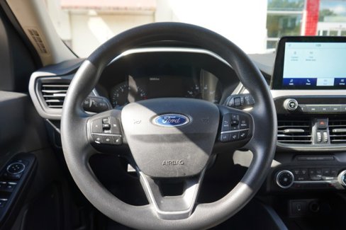 Used 2020 Ford Escape SE image 47