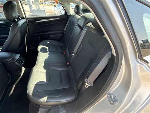 Used 2014 Ford Fusion Titanium image 22