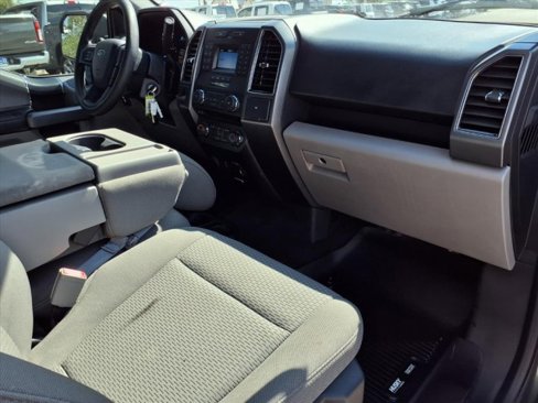 Used 2018 Ford F150 XLT image 6