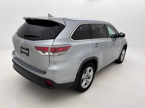 Used 2016 Toyota Highlander Limited image 7