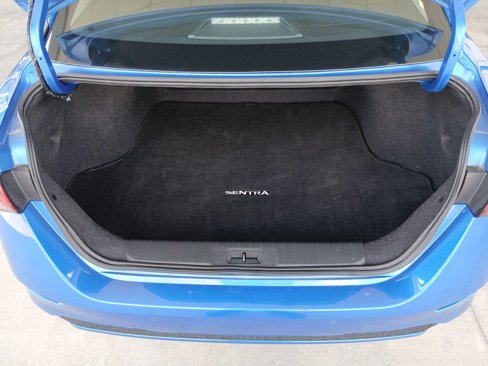 Used 2024 Nissan Sentra SV image 26