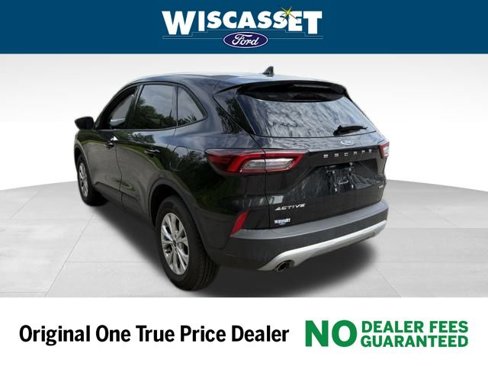 Used 2025 Ford Escape Active w/ Cold Weather Package image 24