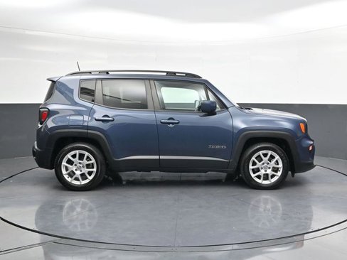 Used 2020 Jeep Renegade Latitude image 3