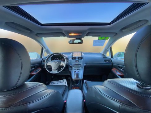 Used 2010 Lexus HS 250h Premium w/ Preferred Accessory Package image 3