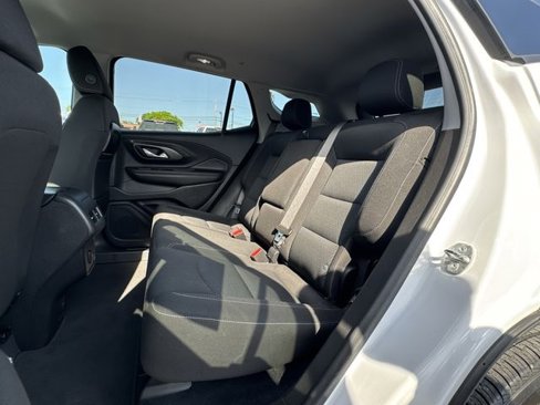 Certified 2022 GMC Terrain SLE w/ Driver Convenience Package image 25