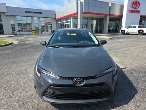 Certified 2024 Toyota Corolla LE image 2