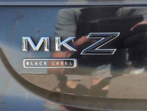 Used 2018 Lincoln MKZ Black Label w/ Technology Package image 10