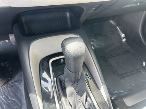 Used 2020 Toyota Corolla LE image 13