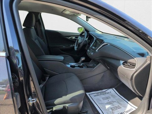 Used 2023 Chevrolet Malibu LT image 23